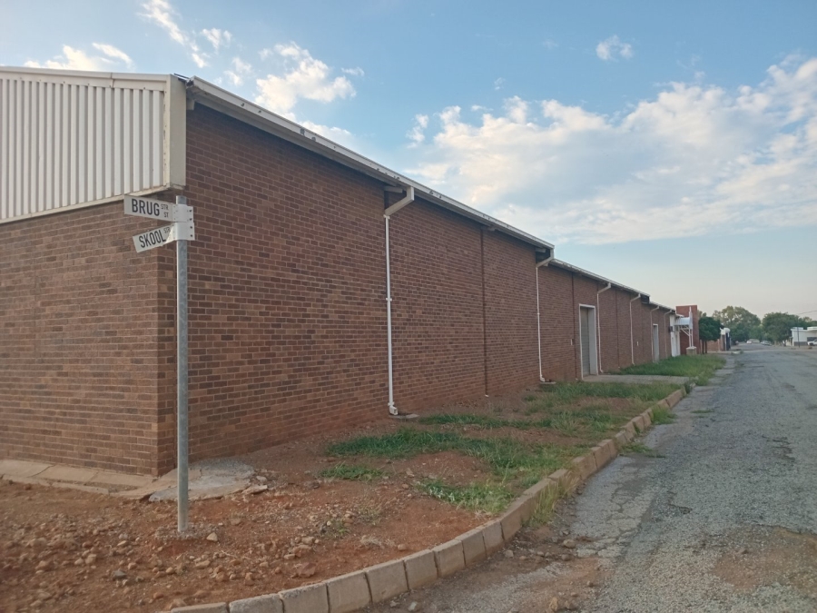  Bedroom Property for Sale in Hoopstad Free State